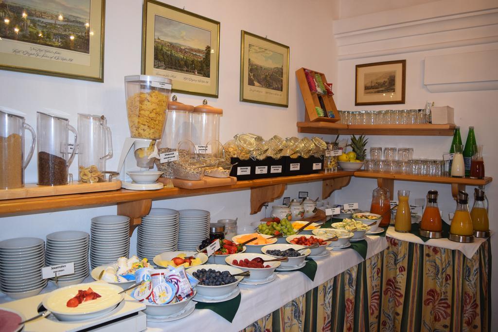 Hotel Landhaus Fuhrgassl-Huber Vienna Luaran gambar