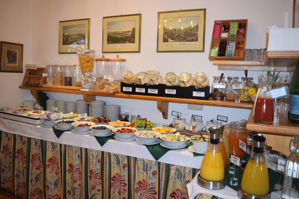 Hotel Landhaus Fuhrgassl-Huber Vienna Luaran gambar